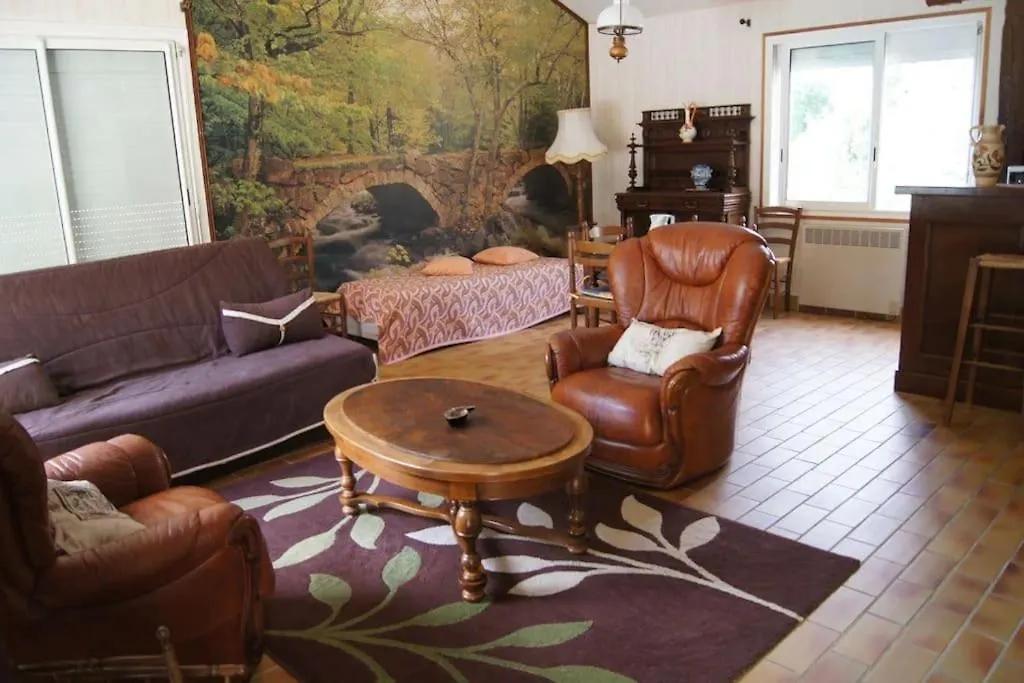 Maison Serra 4 Etoiles Avec Piscine Privee, Dependance Le Vigan  Vakantiehuis